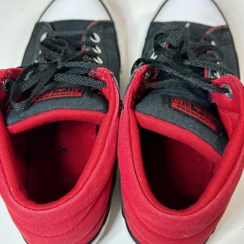Converse Chuck Taylor All Star Axle Mid Black Red Junior Sneaker 663886F Size 6Y
